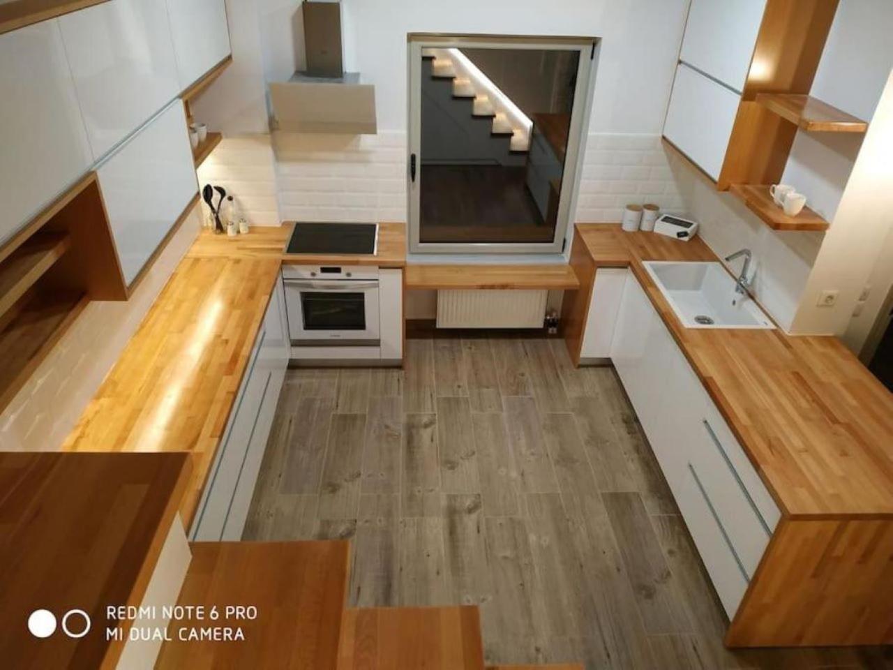 Vila Petra House Áno Korakiána Exteriér fotografie